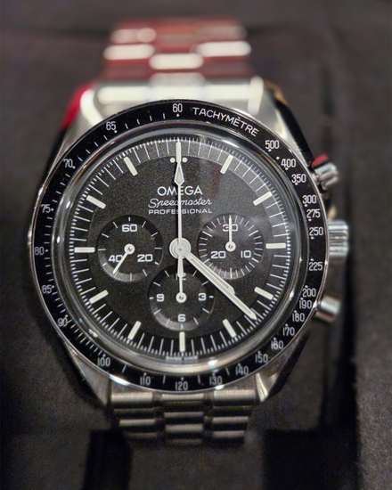 No Reserve - 2023 Omega Speedmaster Professional Moonwatch 42MM Black Dial Steel Bracelet (310.30.42.50.01.002)