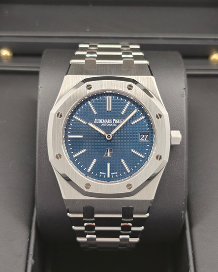2022 Audemars Piguet Royal Oak Jumbo Extra Thin 39MM Blue Dial Steel Bracelet (16202ST.OO.1240ST.01)