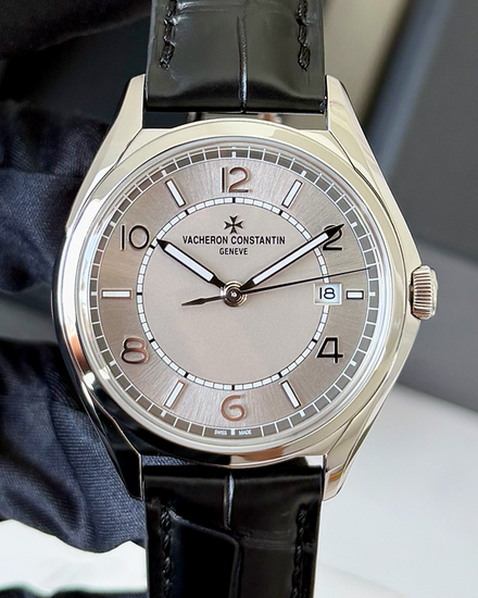 2018 Vacheron Constantin Fiftysix 40MM Silver Dial Leather Strap (4600E/000A-B442)