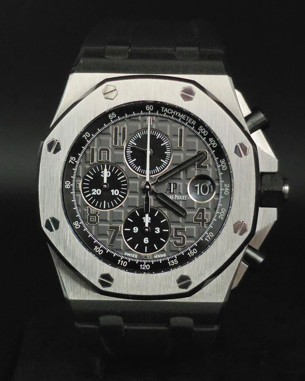 2016 Audemars Piguet Royal Oak Offshore 42MM Grey Dial Rubber Strap (26470ST.00.A104CR.01)
