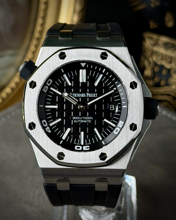 2019 Audemars Piguet Royal Oak Offshore Diver 42MM Black Dial Rubber Strap (15710ST)