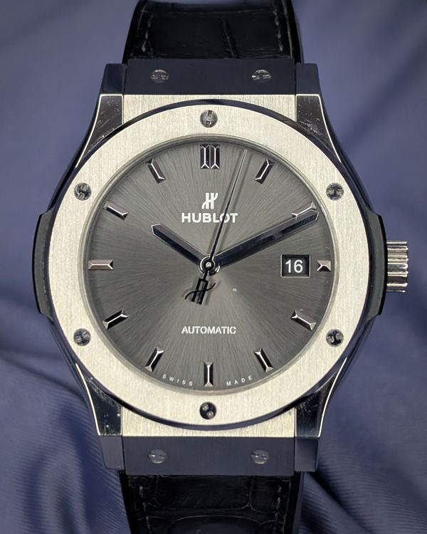 No Reserve - Hublot Classic Fusion Racing 42MM Grey Dial Leather Strap (542.NX.7071.LR)