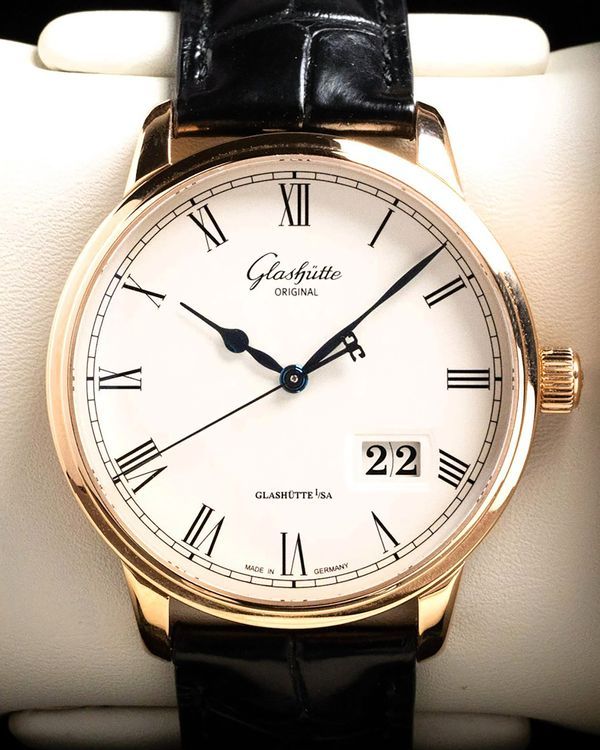 2022 Glashütte Original Senator Excellence Panorama Date 40MM Silver Dial Leather Strap (1-36-03-02-05-61)