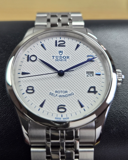 No Reserve - 2026 Tudor 1926 39MM Opaline Dial Steel Bracelet  (91550)