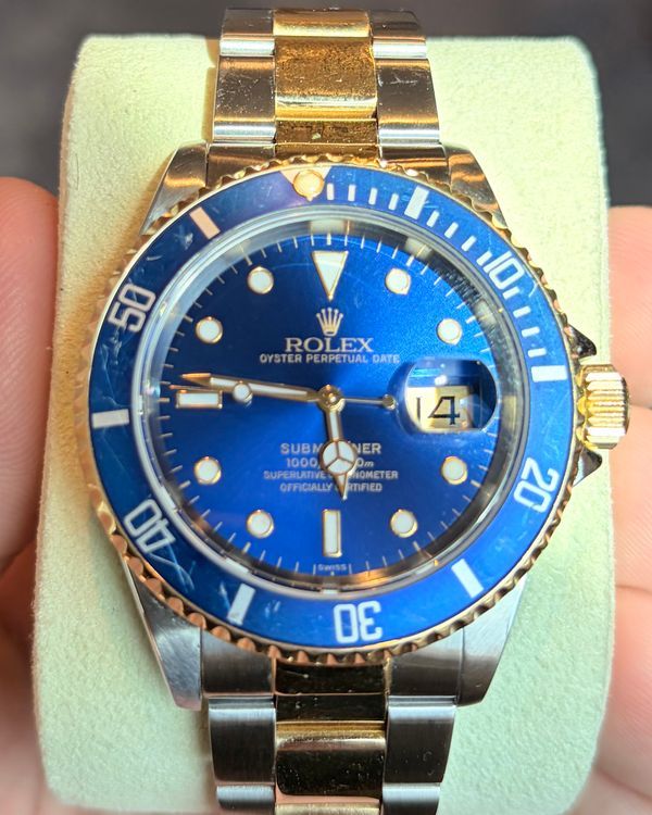 1991 (N Serial) Rolex Submariner Date "Bluesy" 40MM Blue Dial Two-Tone Oyster Bracelet (16613)
