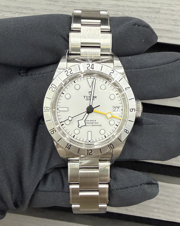 2026 Tudor Black Bay Pro 39MM White Dial Steel Bracelet (79470)