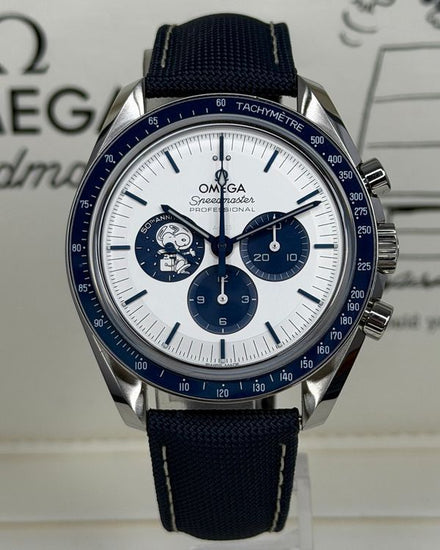 2023 Omega Speedmaster Anniversary Series “Silver Snoopy Award” 42MM Silver Dial Textile Strap (310.32.42.50.02.001)