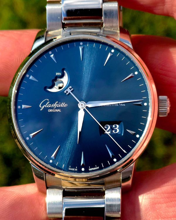 2025 Glashütte Original Senator Excellence Panorama Date Moon Phase 42MM Blue Dial Steel Bracelet (1-36-04-04-02-71)