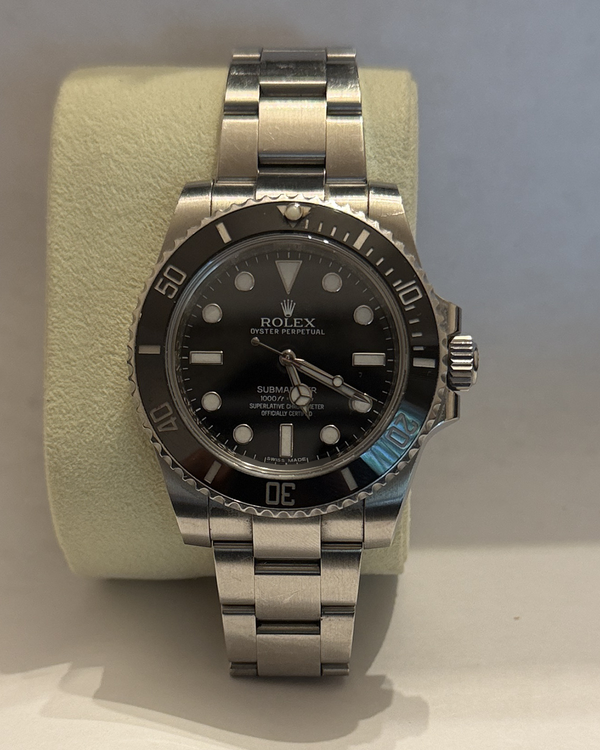 2013 Rolex Submariner No-Date 40MM Black Dial Oyster Bracelet (114060)