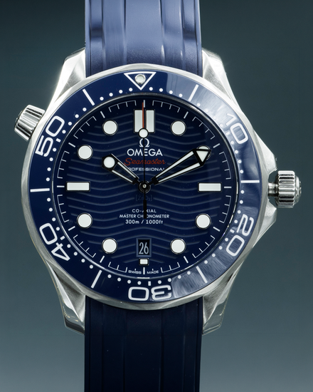 2023 Omega Seamaster Diver 300M 42MM Blue Dial Rubber Strap (210.32.42.20.03.001)