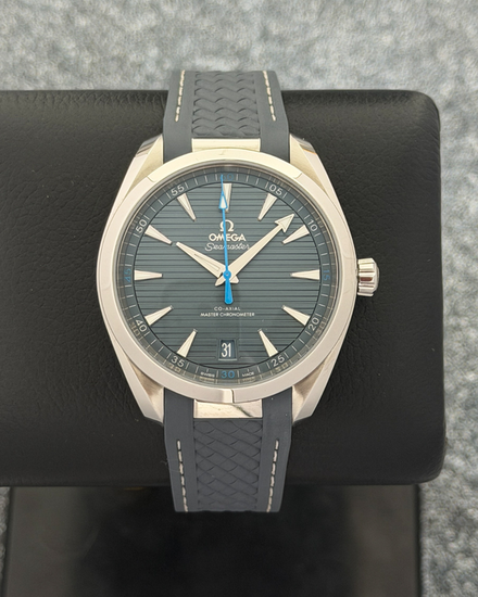 No Reserve - 2026 Omega Seamaster Aqua Terra 150M 41MM Blue Dial Rubber Strap (220.12.41.21.03.002)
