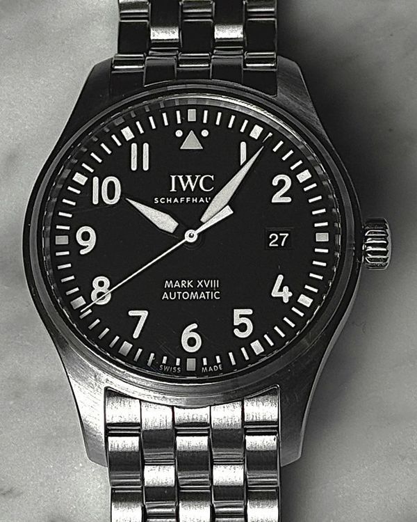 IWC Schaffhausen Pilot Mark XVIII 40MM Black Dial Steel Bracelet (IW327015)