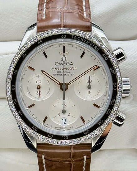 No Reserve - 2022 Omega Speedmaster 38MM Silver Dial Leather Strap (324.38.38.50.02.001)