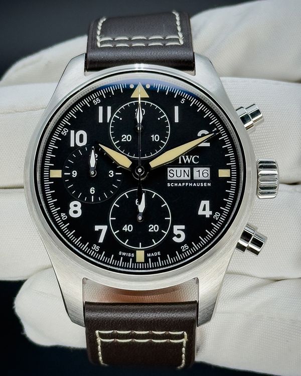 No Reserve - 2020 IWC Schaffhausen Pilot Spitfire Chronograph 41MM Black Dial Leather Strap (IW387903)