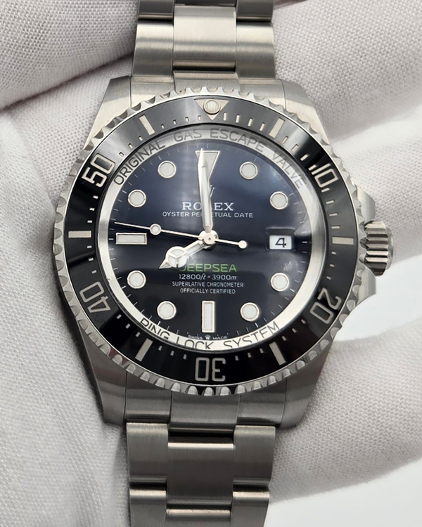 2025 Rolex Sea-Dweller Deepsea 44MM Black Dial Oyster Bracelet (136660)