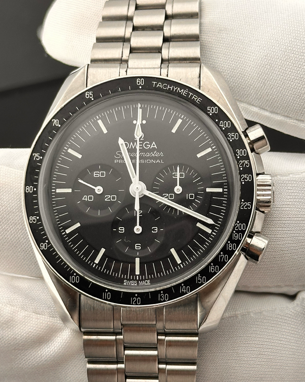 2022 Omega Speedmaster Professional Moonwatch 42MM Black Dial Steel Bracelet (310.30.42.50.01.001)