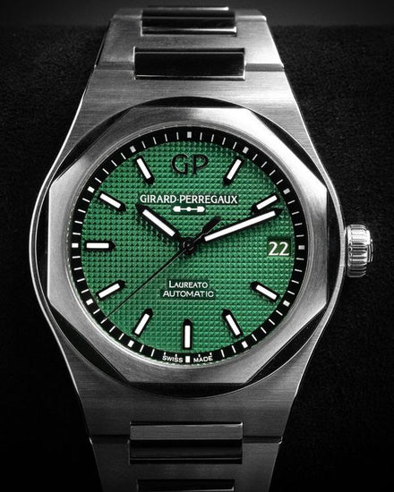 2026 Girard Perregaux Laureato 42MM Green Dial Steel Bracelet (81010.11.3153.1CM)