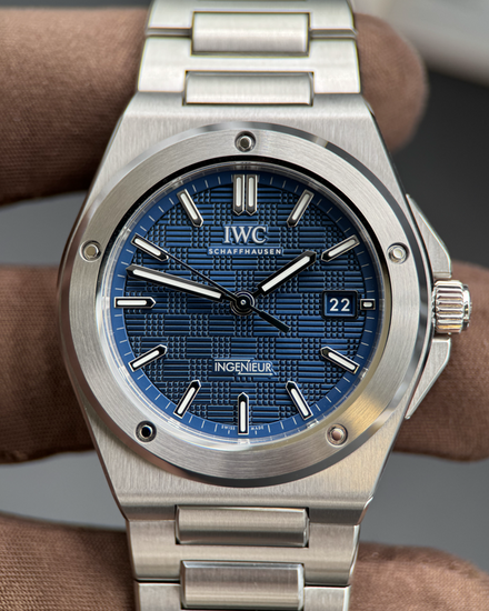 2026  IWC Schaffhausen Ingenieur 40MM Blue Dial Steel Bracelet (IW328907)