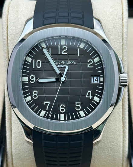 2021 Patek Philippe Aquanaut 40MM Black Dial Rubber Strap (5167A-001)