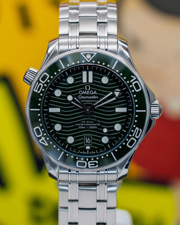 2024 Omega Seamaster Diver 300M "Seaweed" 42MM Green Dial Steel Bracelet (210.30.42.20.10.001)