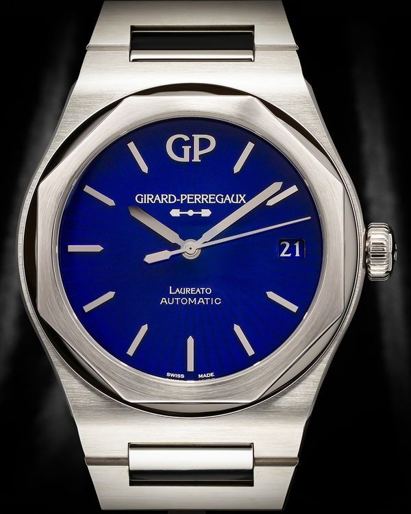Girard Perregaux Laureato (81010-11-432-11A)