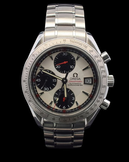 Omega Speedmaster Date 40MM Silver Dial Steel Bracelet (3211.31.00)