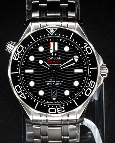 No Reserve - 2025 Omega Seamaster Diver 300M 42MM Black Dial Steel Bracelet (210.30.42.20.01.001)