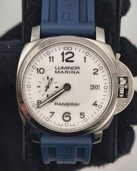2015 Panerai Luminor Marina 44MM White Dial Rubber Strap (PAM00499)