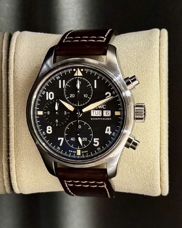 2022 IWC Schaffhausen Pilot Spitfire Chronograph 41MM Black Dial Leather Strap (IW387903)