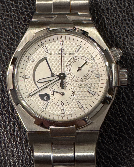 2010 Vacheron Constantin Overseas Dual Time 42MM White Dial Steel Bracelet (47450/B01A-9226)