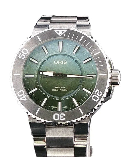 2026 Oris Aquis Date “Dat Watt II” L.E. 43.5MM Green Dial Steel Bracelet (01 743 7734 4197-SET)