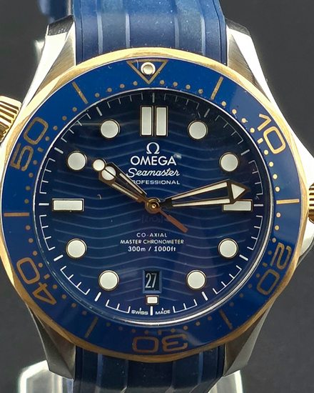 2024 Omega Seamaster Diver 300M 42MM Blue Dial Rubber Strap (210.22.42.20.03.001)