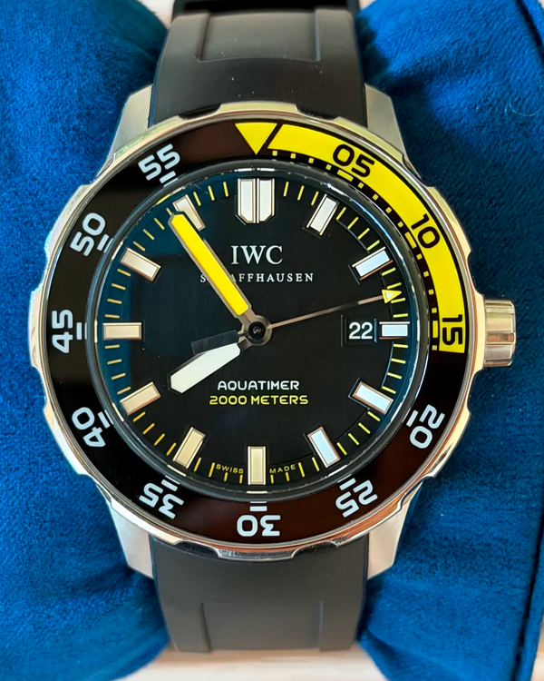 No Reserve - 2013 IWC Schaffhausen Aquatimer Automatic 2000 44MM Black Dial Rubber Strap (IW356810)
