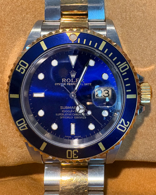 2001 Rolex Submariner Date 40MM Blue Dial Two-Tone Oyster Bracelet (116613)