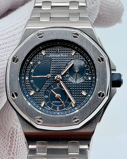 1997 Audemars Piguet Royal Oak Offshore Dual Time "Hong Kong" L.E. 37MM Blue Dial Steel Bracelet (25970ST)
