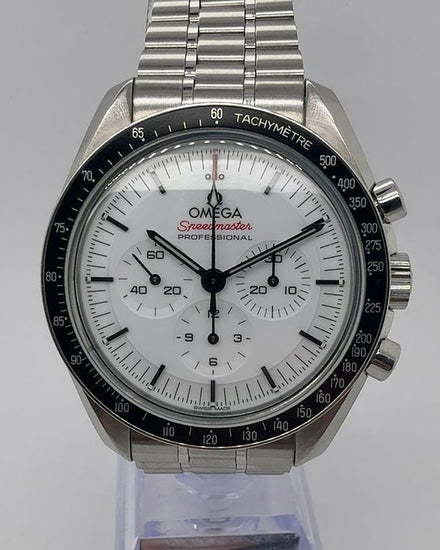 No Reserve - 2024 Omega Speedmaster Professional Moonwatch 42MM White Dial Steel Bracelet (310.30.42.50.04.001)