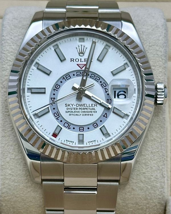 Rolex Sky-Dweller (184)