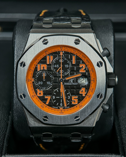 No Reserve - 2011 Audemars Piguet Royal Oak Offshore "Volcano" 42MM Black Dial Leather Strap (26170ST.OO.D101CR.01)