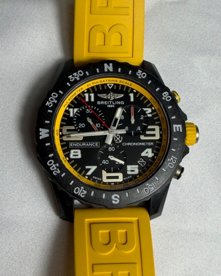 2020 Breitling Endurance Pro 44MM Quartz Black Dial Rubber Strap (X82310A41B1S1)