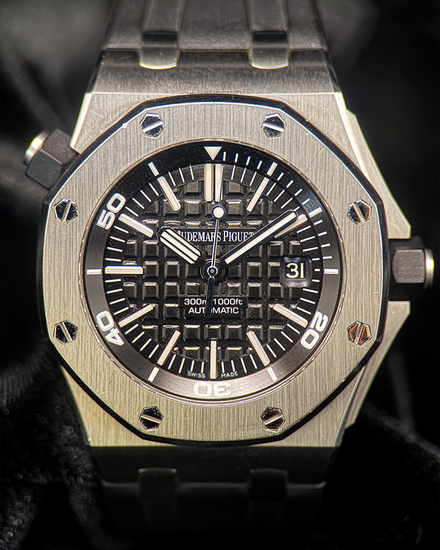 2012 Audemars Piguet Royal Oak Offshore Diver 42MM Black Dial Rubber Strap (15703ST.OO.A002CA.01)