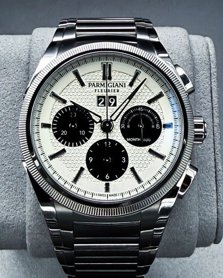2021 Parmigiani Fleurier Tonda Chronograph "Panda" 42MM Silver Dial Steel Bracelet (PFC906-0000140-B00182)