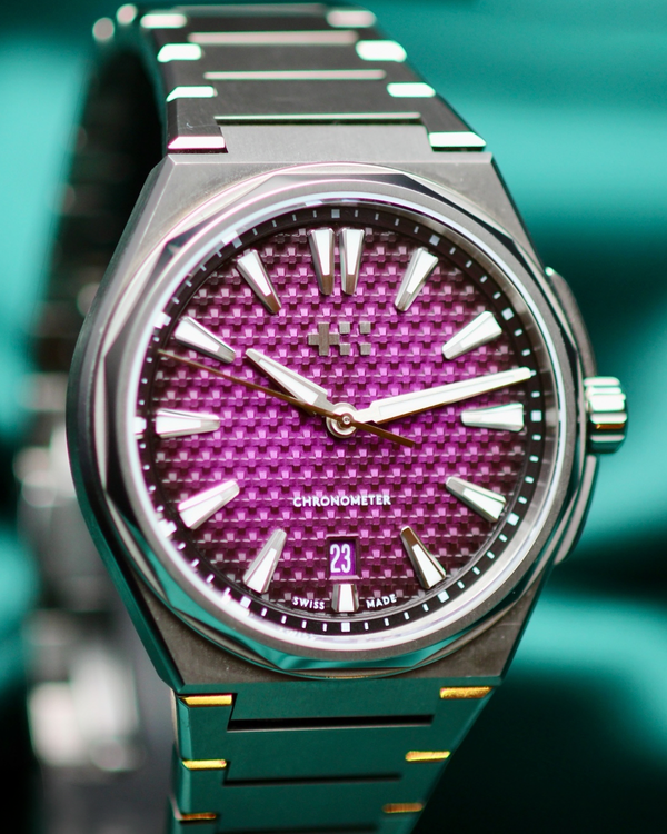 No Reserve - 2023 Christopher Ward The Twelve "Nebula" 40MM Purple Dial Titanium Bracelet (C12-40ADC1-T00P0)