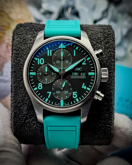 2023 IWC Schaffhausen Pilot Chronograph "Mercedes AMG Petronas F1" 41MM Black Dial Rubber Strap (IW388108)