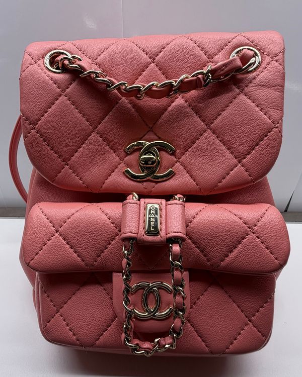 No Reserve - Chanel Duma Backpack Small Leather Gold Tone Hardware Chain Leather Straps (Bag)