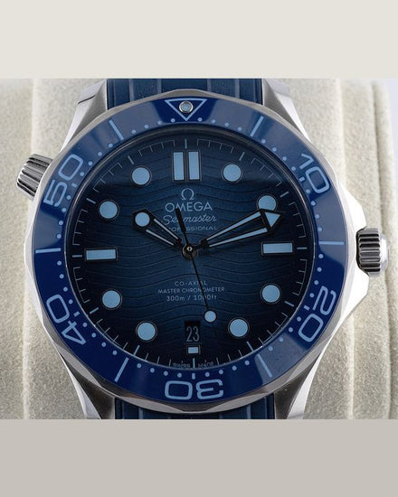 2025 Omega Seamaster Diver 300M "Summer Blue" 42MM Blue Dial Rubber Strap (210.32.42.20.03.002)