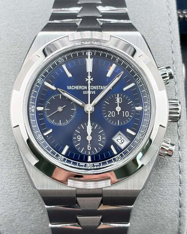 2025 Vacheron Constantin Overseas 42.5MM Blue Dial Steel Bracelet (5520V/210A-B148)