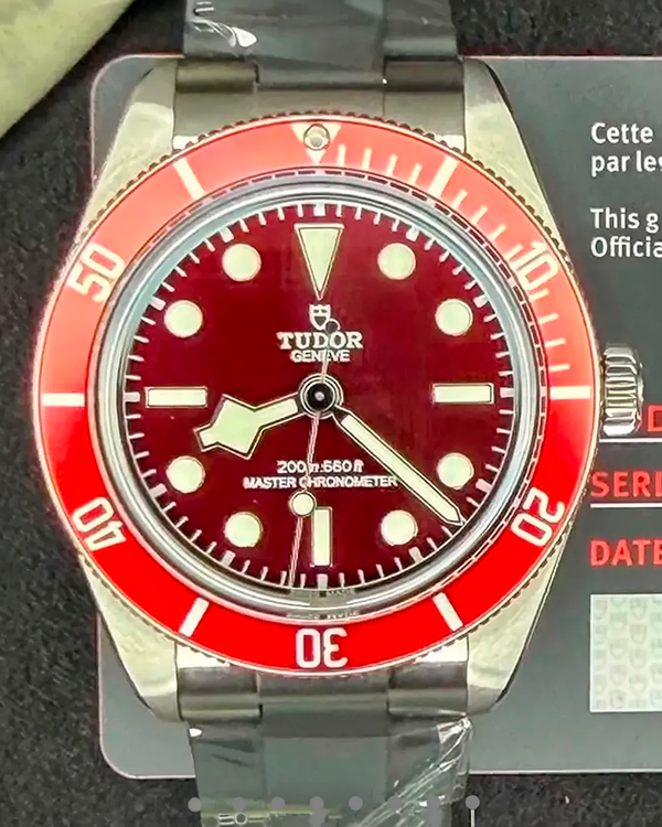 No Reserve - 2025 Tudor Black Bay '58 39MM Red Dial Rubber Strap (7939A1A0RU)