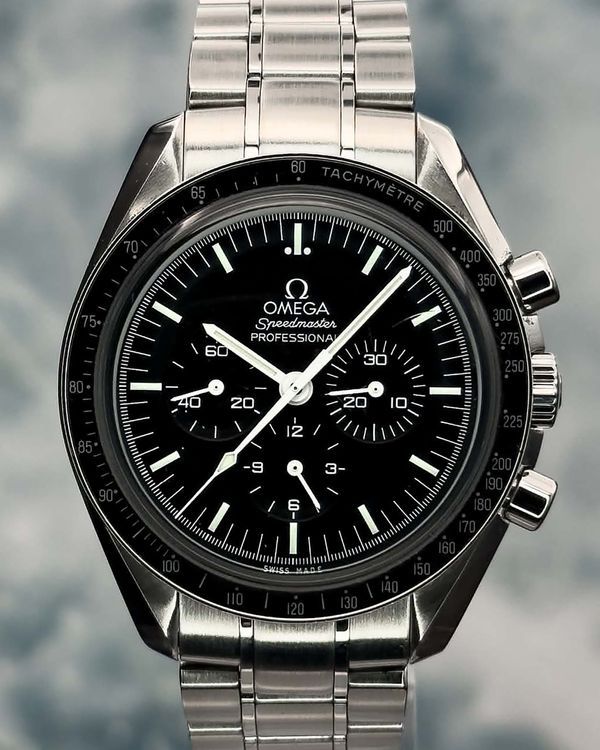 2017 Omega Speedmaster Professional Moonwatch 42MM Black Dial Steel Bracelet (311.30.42.30.01.005)