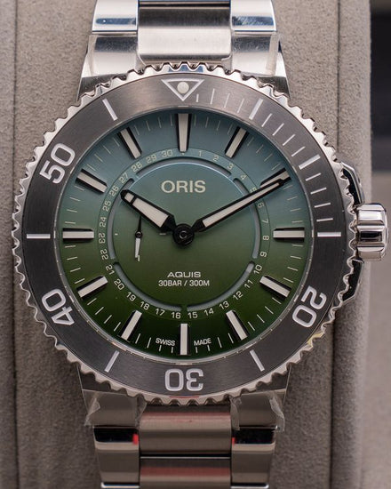 Oris Aquis Date “Dat Watt II” L.E. 43.5MM Green Dial Steel Bracelet (01 743 7734 4197-SET)