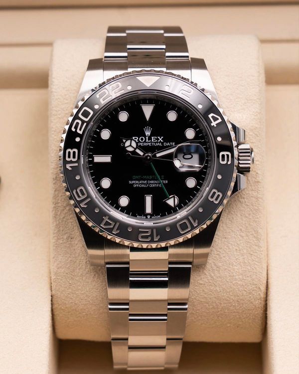 2026 Rolex GMT-Master II "Bruce Wayne" 40MM Black Dial Oyster Bracelet (126710GRNR)